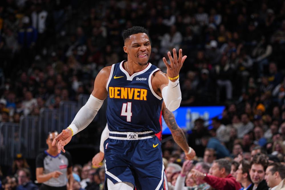 不断试验新 不断试验新