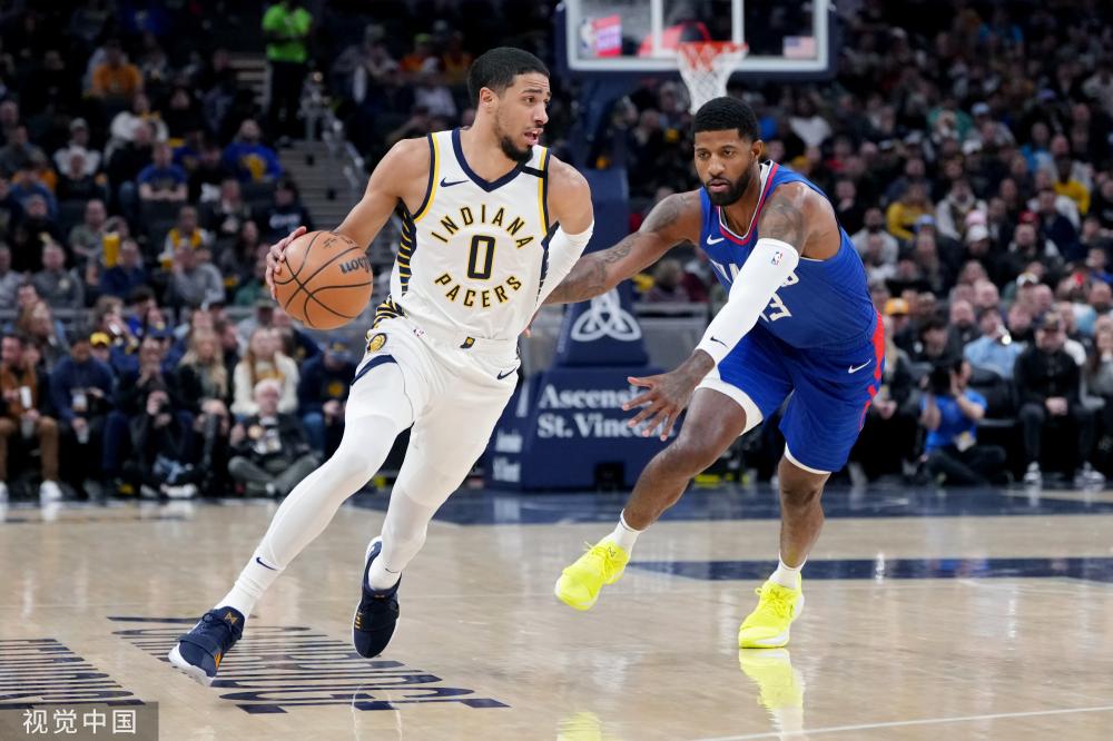 也关乎他在 也关乎他在