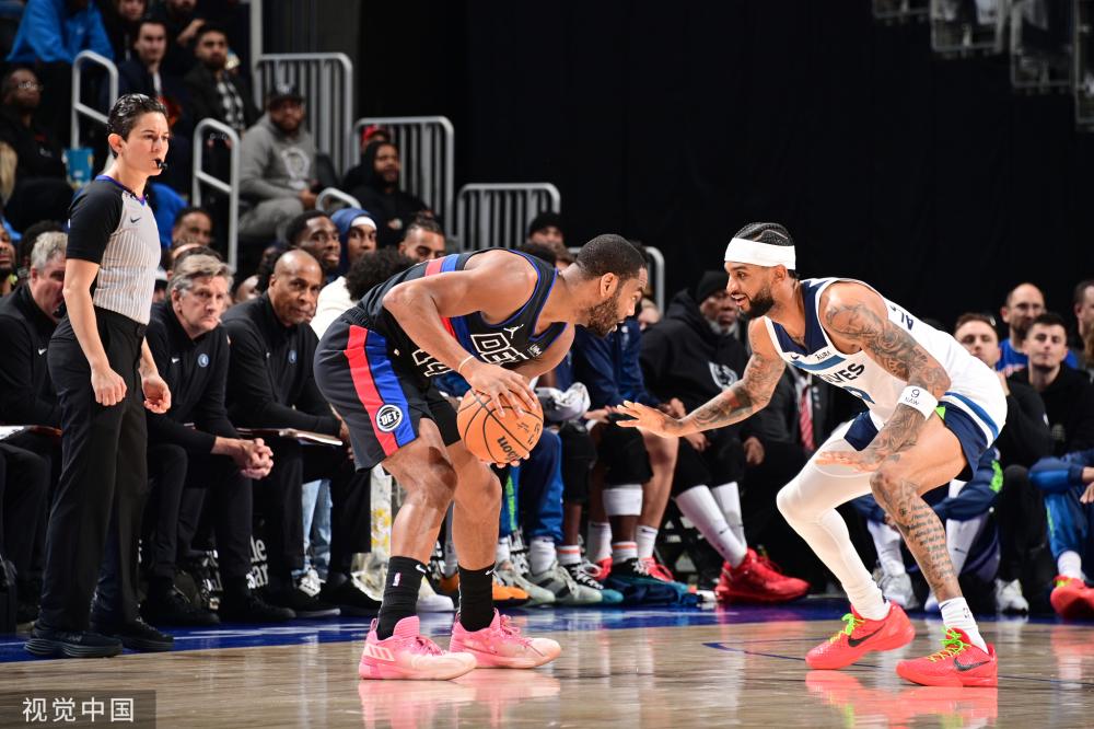 在年轻球员 在年轻球员