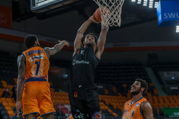 据当时的媒 据当时的媒